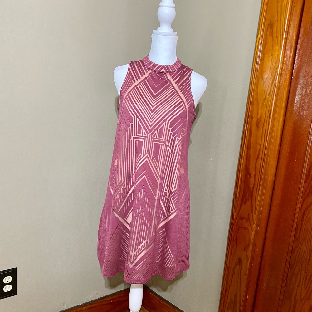 Mauve / Pink Mini Dress with Lace Overlay - S